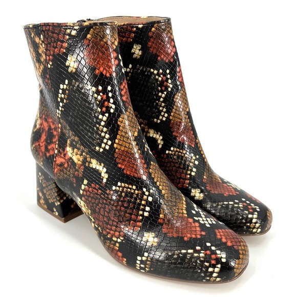 Steve Madden Shoes - Steve Madden “Darma” Snake Print Block Heel Boots SZ 7.5